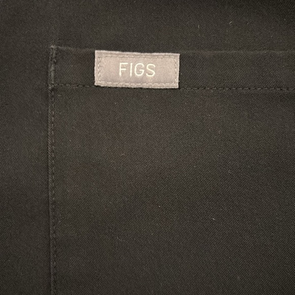 Figs black scrub top small - Picture 2 of 4